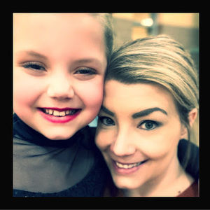 Meet your Posher, Elysea